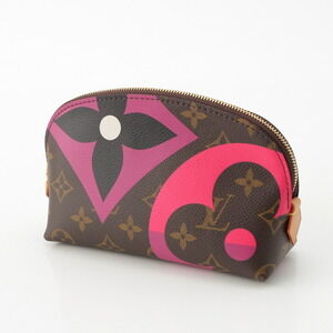 Louis Vuitton Cosmetic Game Canvas On Pochette Brown Pouch Monogram